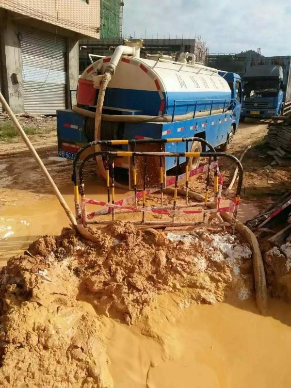 高坪工地淤泥清淤